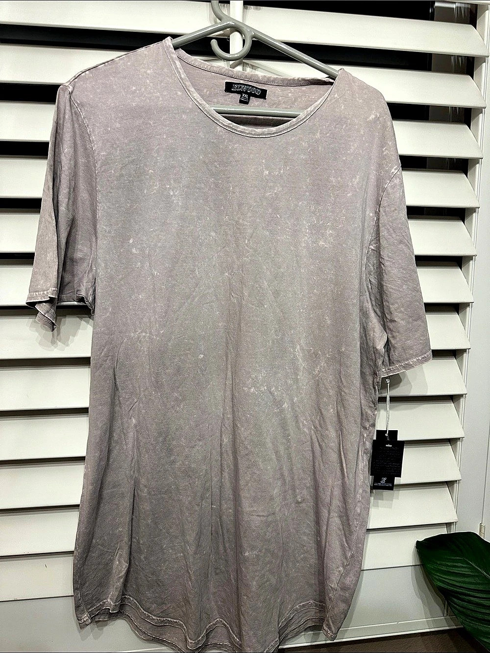 Elwood Curved Hem Washed Tall Tee Washed Curved Hem Tee Gray XXL NWT